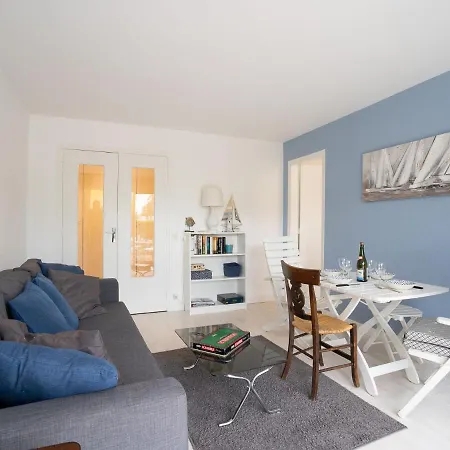 Apartment Isabelle-2 By Interhome